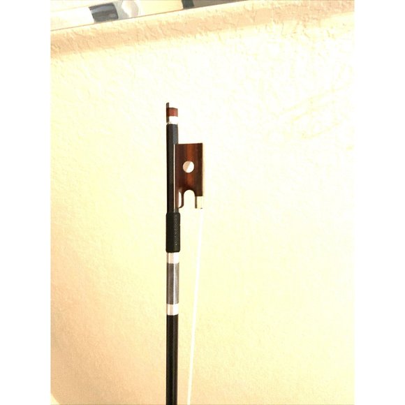 Violin Bow Black Carbon Fiber With Snake wood Frog And Abalone - Picture 10 of 11